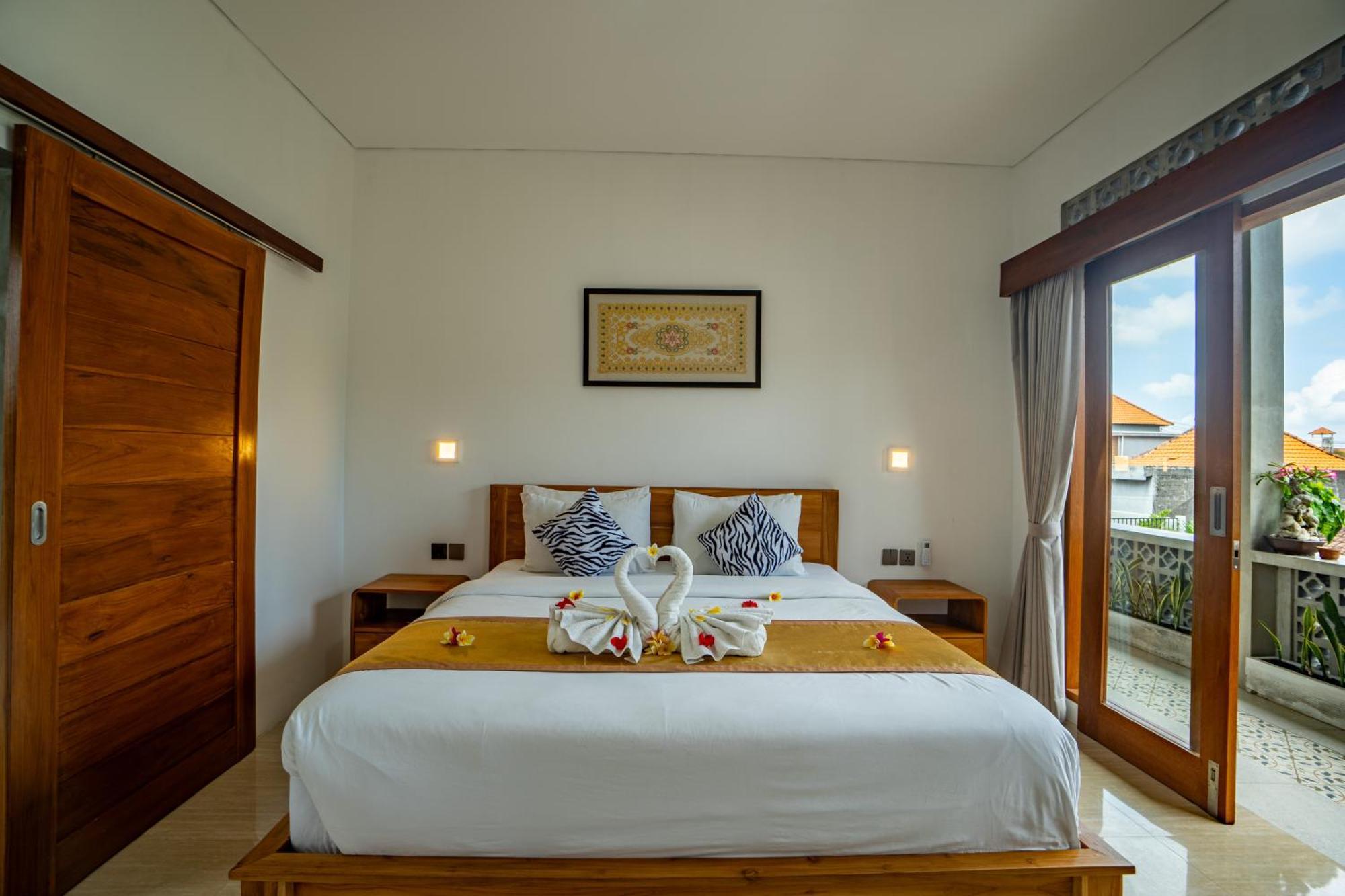 The Breeze Stay And Surf Canggu Exterior foto